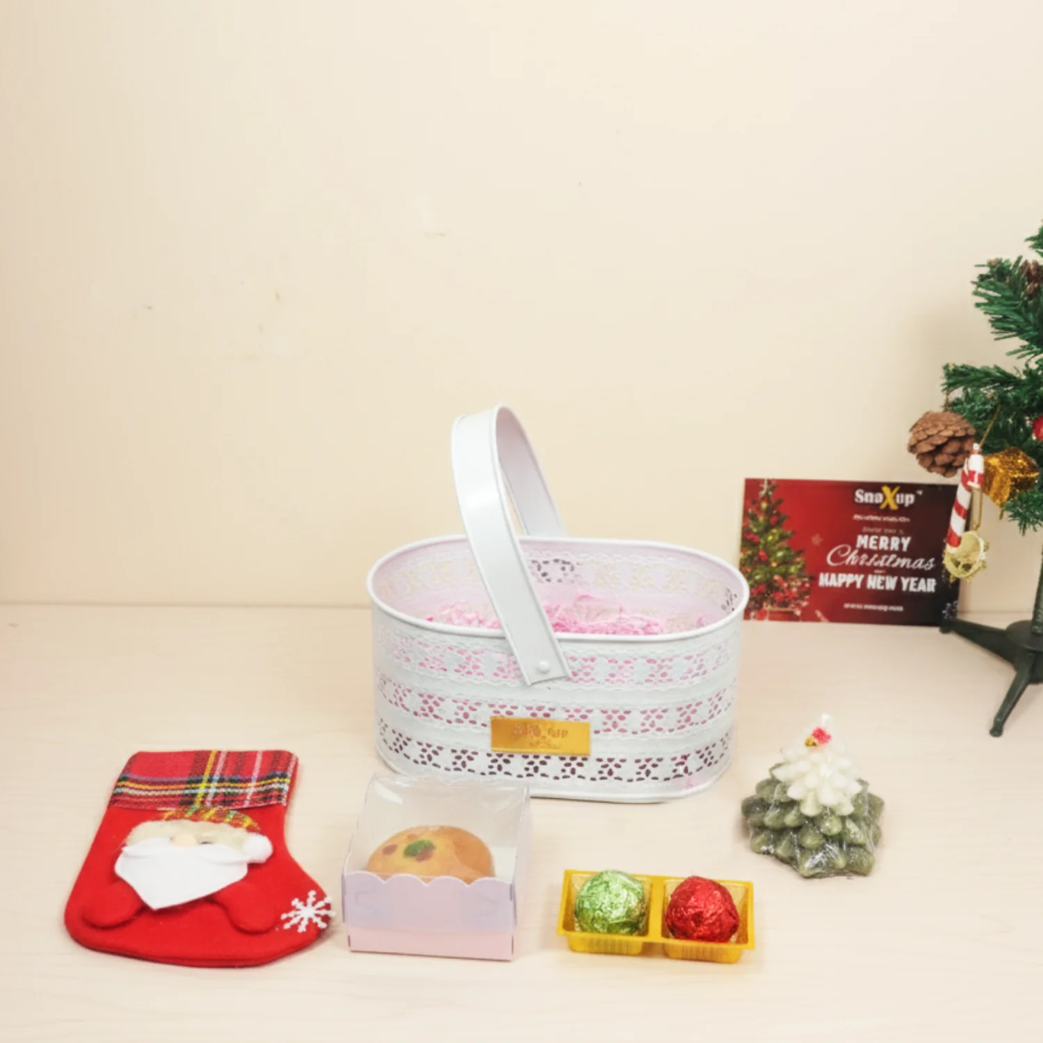 Kids Love Basket - Image 4