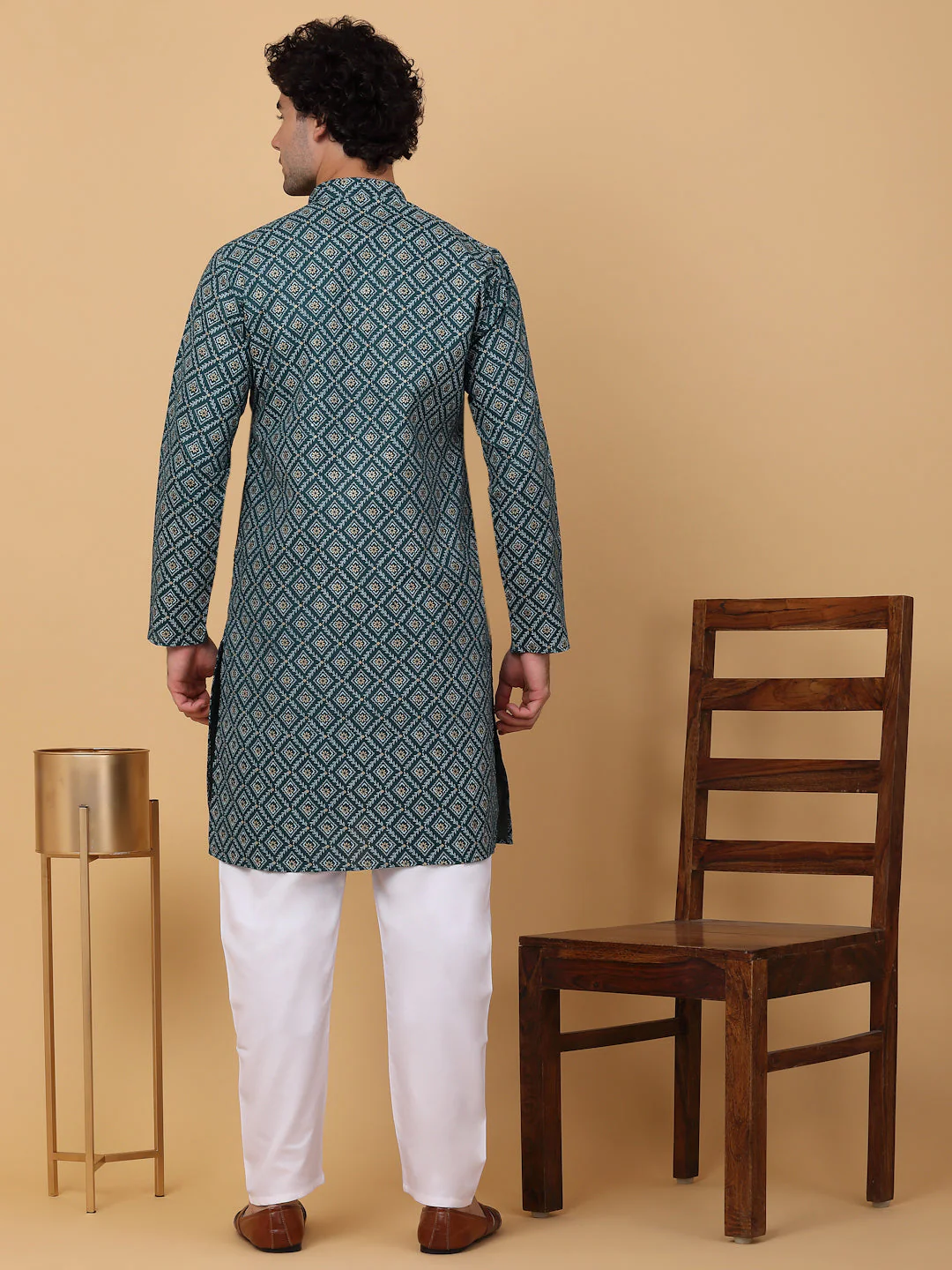 KRAFT INDIA Men Cotton Floral Gold Print Ethnic motif Knee Length Kurta With White Elastic Waistband Pyjama Set - Image 7