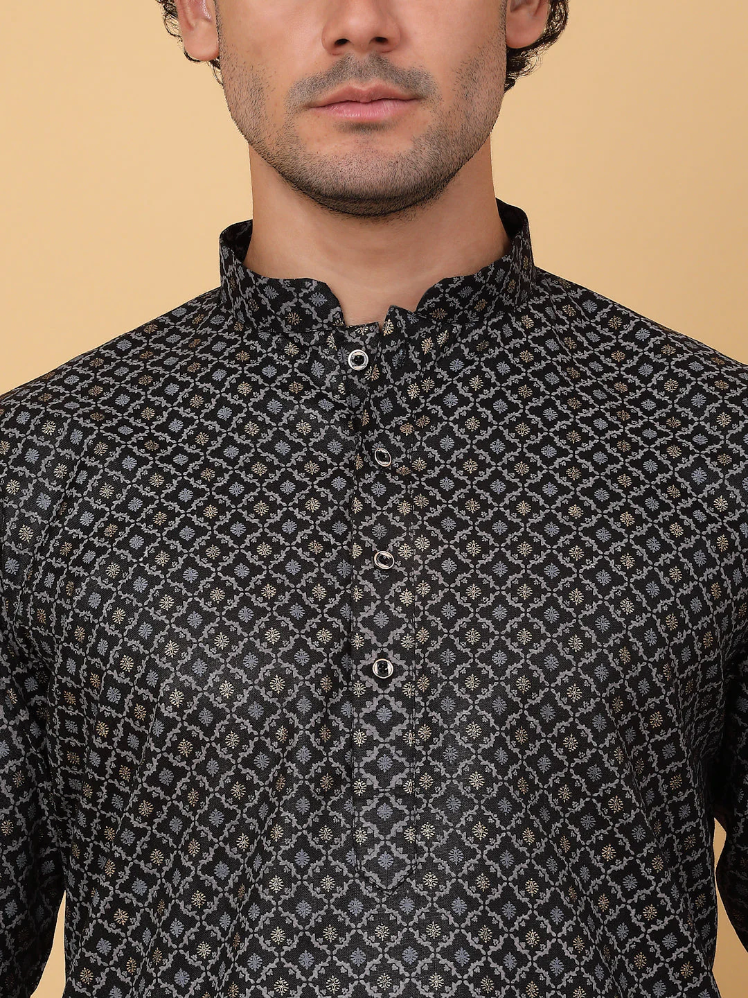 KRAFT INDIA Men Cotton Floral Printed Knee Length Kurta With White Elastic Waistband Pyjama Set - Image 3