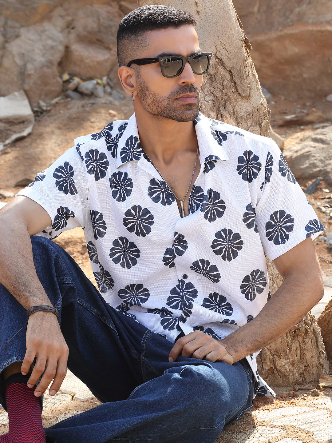 KRAFT INDIA Men Polycotton Cuban Collar Floral Printed Casual Shirt - Image 5