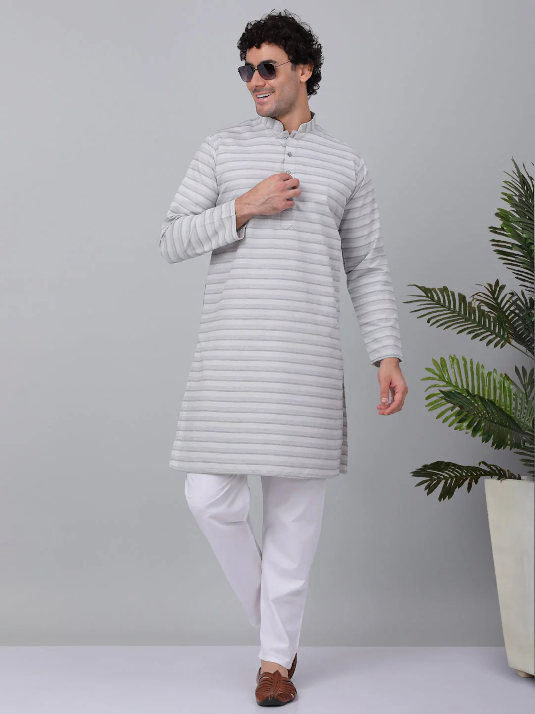 KRAFT INDIA Men Pure Cotton Striped Knee Length Kurta with White Elastic Waistband Pyjama Set - Image 25