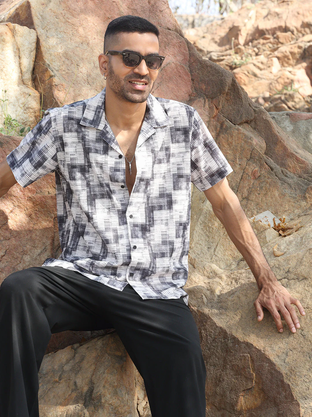 KRAFT INDIA Men Viscose Rayon Cuban Collar Printed Casual Shirt - Image 20